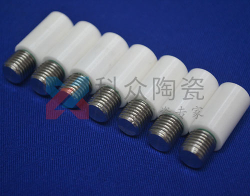 新發(fā)現(xiàn)的耐火材料熱震穩(wěn)定性(圖)