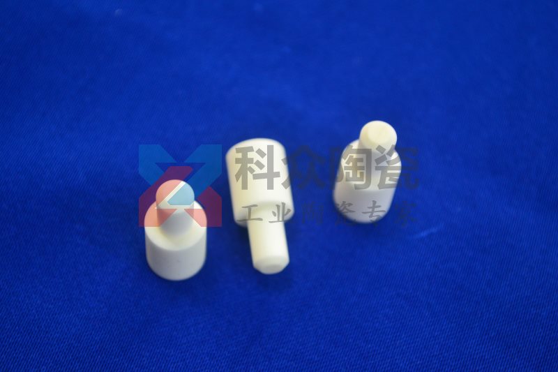 氧化鋁陶瓷有哪幾個(gè)特點(diǎn)優(yōu)勢最為顯著？